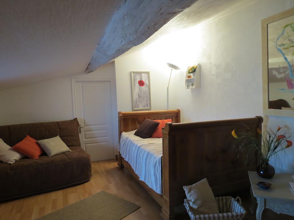 L'Aubinoise Saint-Aubin-la-Plaine Quarto foto